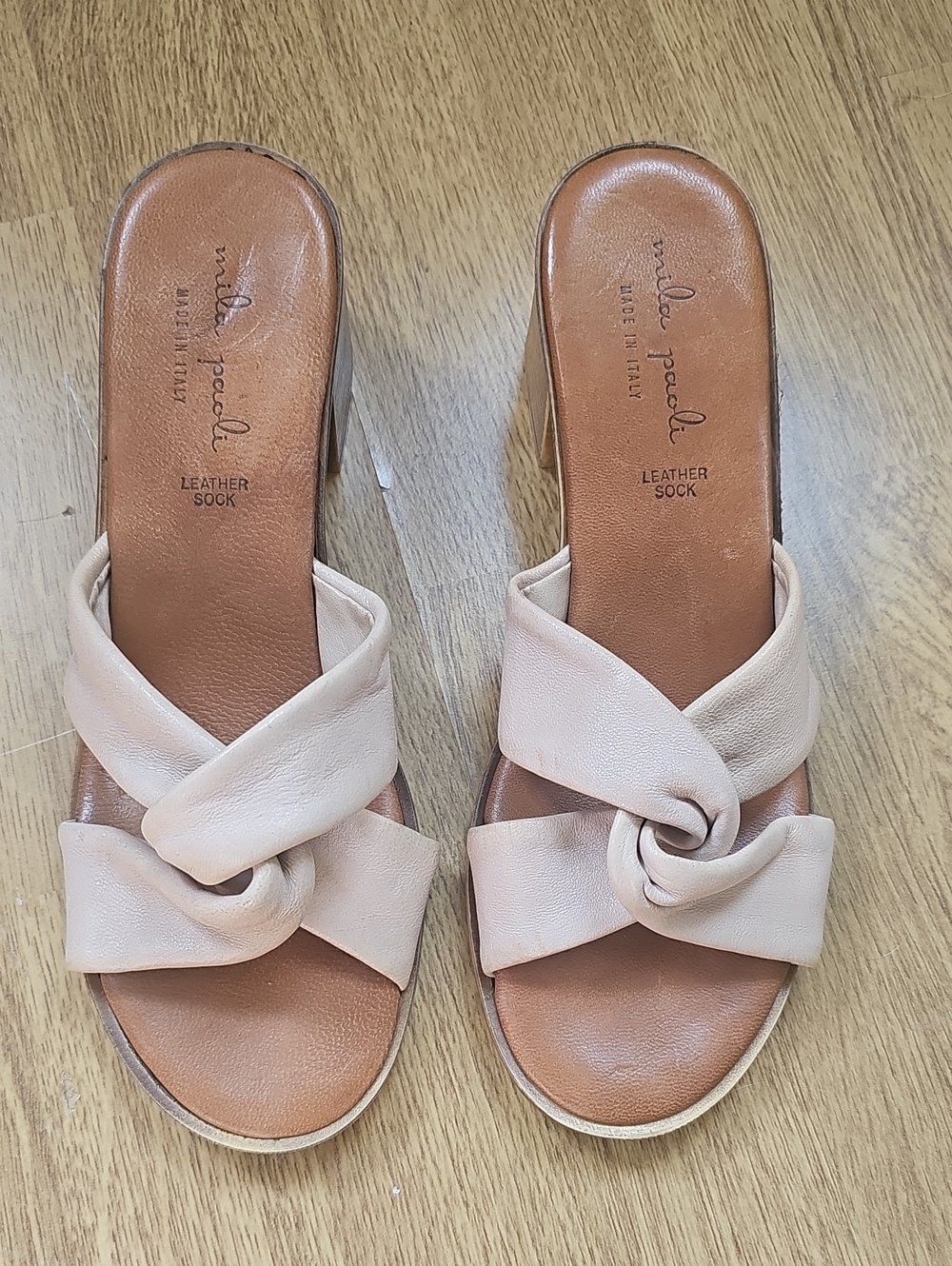 Mila Paoli Brand Beige Knot Leather Slide Sandals - Women's